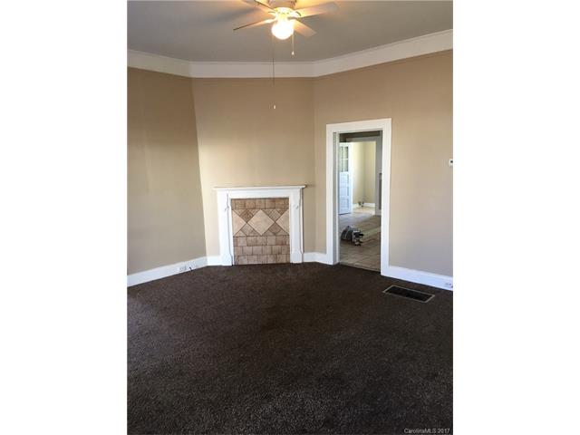 406 3rd St, Kannapolis, NC 28083 photo 2