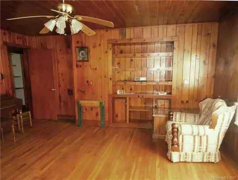 10825 Big Laurel Rd, Marshall, NC 28753 photo 8
