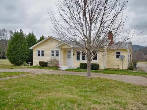 3643 Broad St, Clyde, NC 28721 photo 2