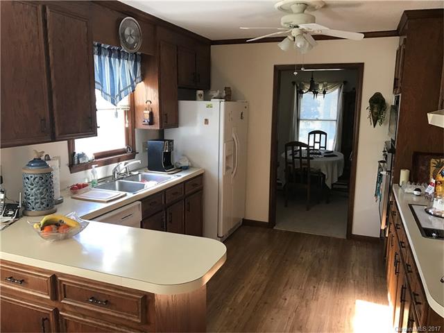 609 Valleyview Dr, Albemarle, NC 28001 photo 7