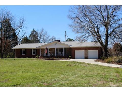 3304 Wolf Pond Rd, Monroe, NC 28112 photo 1