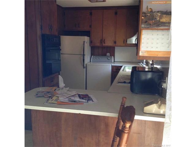 243 Stuart St, Star, NC 27356 photo 2