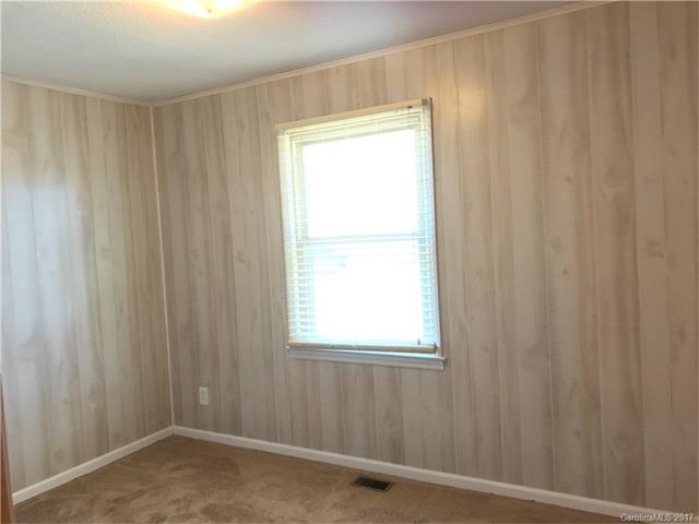 810 E Chestnut St, Stanley, NC 28164 photo 18