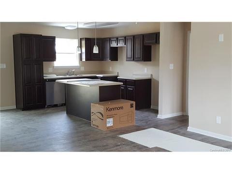 3146 Georgetown Rd, Lancaster, SC 29720 photo 2