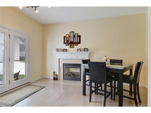 15516 Crossing Gate Dr, Cornelius, NC 28031 photo 5
