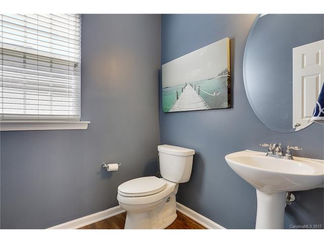 15516 Crossing Gate Dr, Cornelius, NC 28031 photo 6