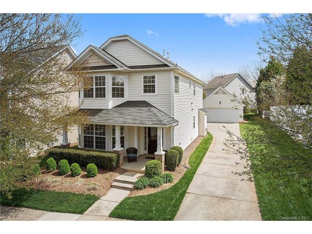 15516 Crossing Gate Dr, Cornelius, NC 28031 photo 1