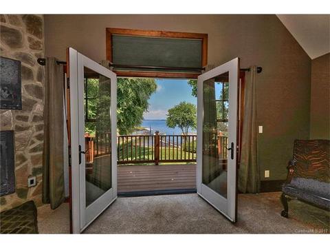 19039 Mountainview Dr, Cornelius, NC 28031 photo 17