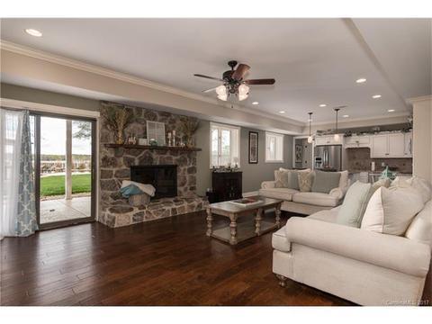 17821 Largo Pl, Cornelius, NC 28031 photo 11
