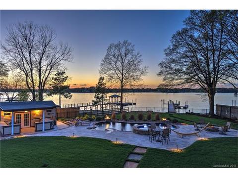 17821 Largo Pl, Cornelius, NC 28031 photo 1