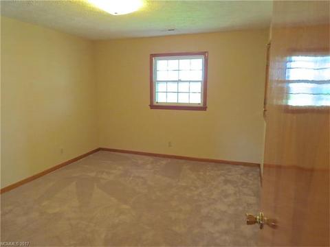 80 Tree Haven Dr, Brevard, NC 28712 photo 10