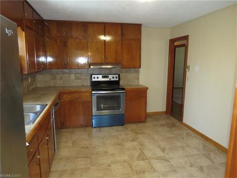 80 Tree Haven Dr, Brevard, NC 28712 photo 8