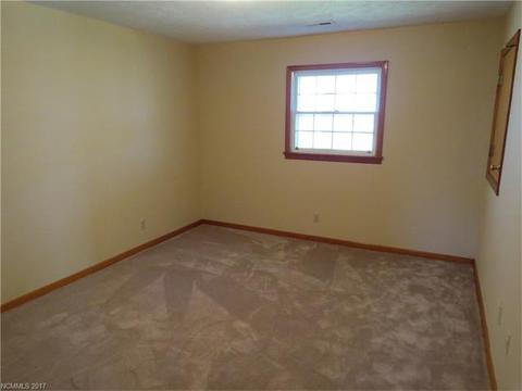 80 Tree Haven Dr, Brevard, NC 28712 photo 11