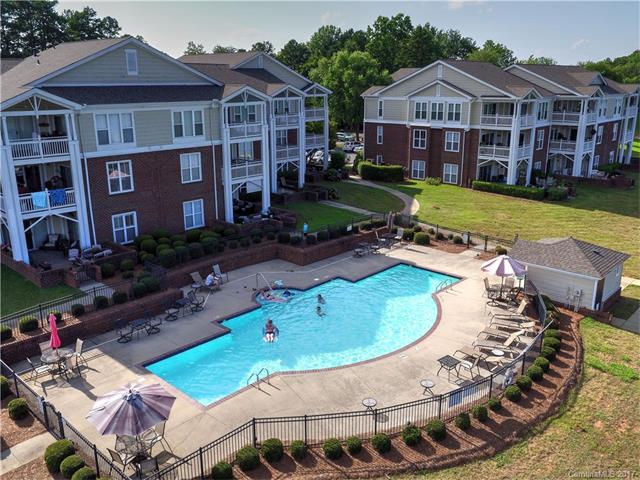 920 Jetton St #48, Davidson, NC 28036 photo 1