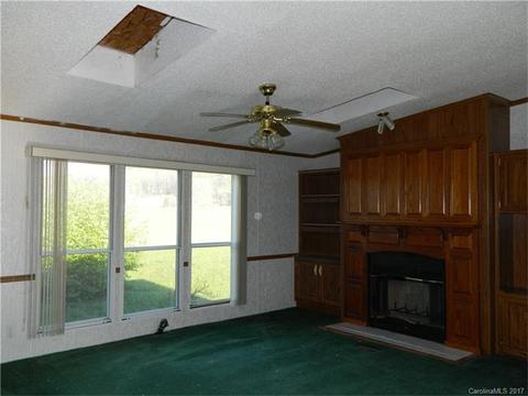 37 Ford Ln, Hiddenite, NC 28636 photo 16