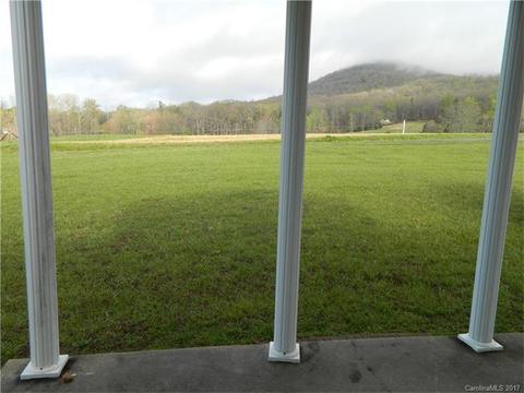37 Ford Ln, Hiddenite, NC 28636 photo 2