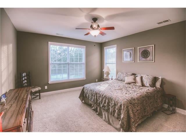 906 Platinum Dr, Fort Mill, SC 29715 photo 11