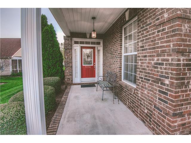 906 Platinum Dr, Fort Mill, SC 29715 photo 2