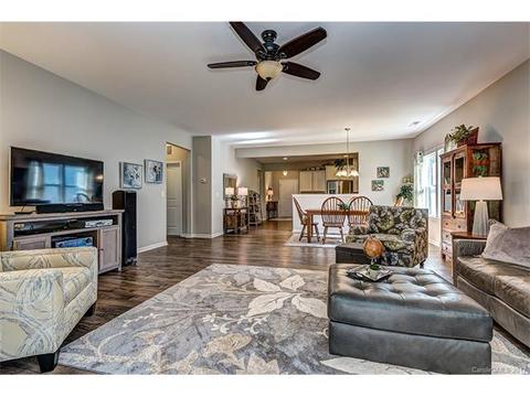 16124 Commodore Dr, Lancaster, SC 29720 photo 6