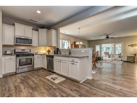 16124 Commodore Dr, Lancaster, SC 29720 photo 3
