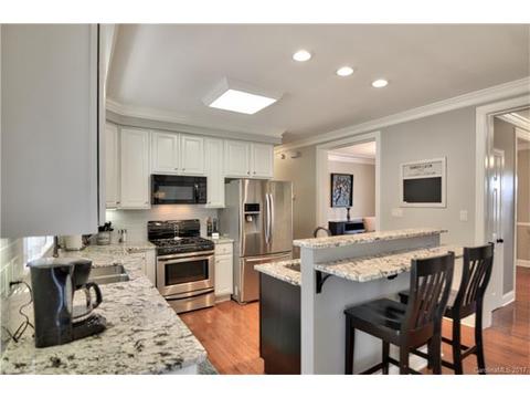 20525 Rio Oro Dr, Cornelius, NC 28031 photo 8