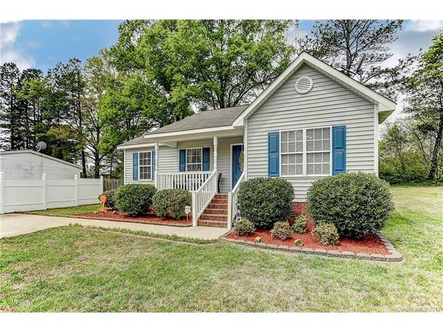2005 E Park Dr, Lancaster, SC 29720 photo 1