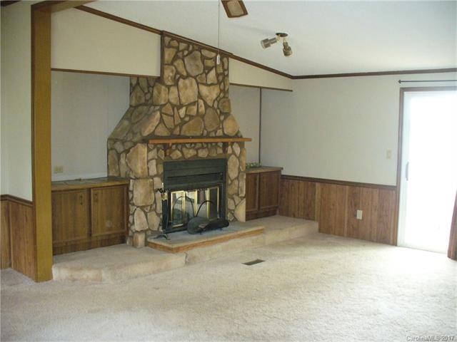 8772 Peninsula Dr, Terrell, NC 28682 photo 3