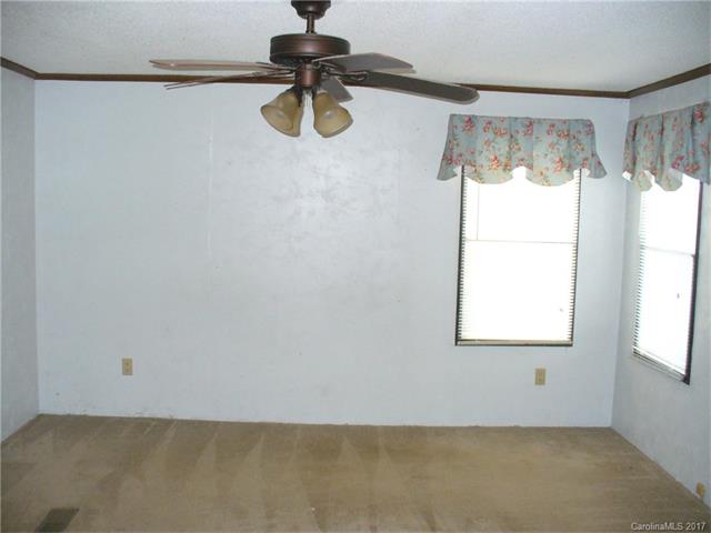 8772 Peninsula Dr, Terrell, NC 28682 photo 6