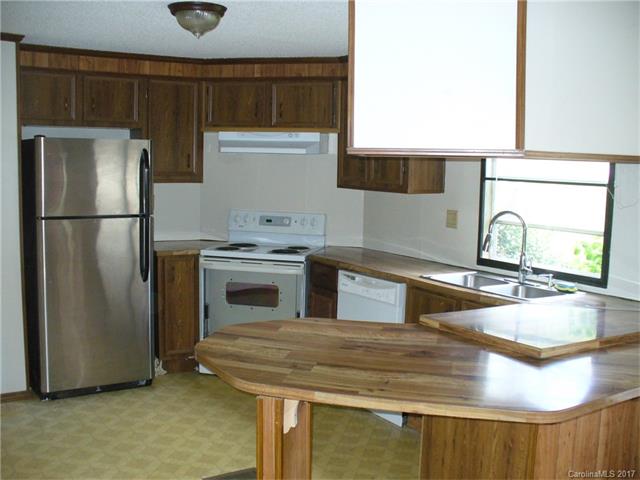 8772 Peninsula Dr, Terrell, NC 28682 photo 5