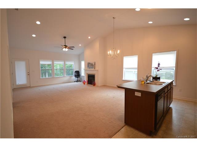 25506 Seagull Dr, Lancaster, SC 29720 photo 4