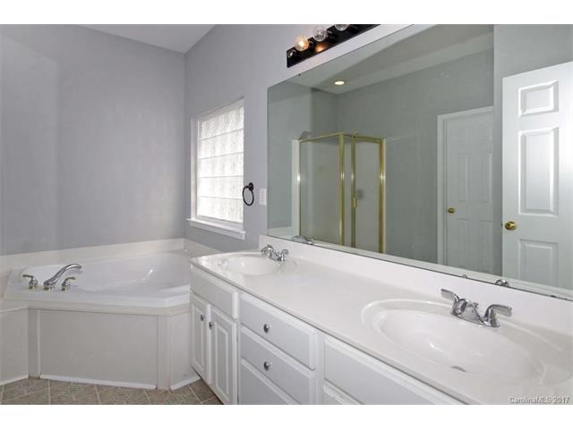 20114 Tailwind Ln, Cornelius, NC 28031 photo 11