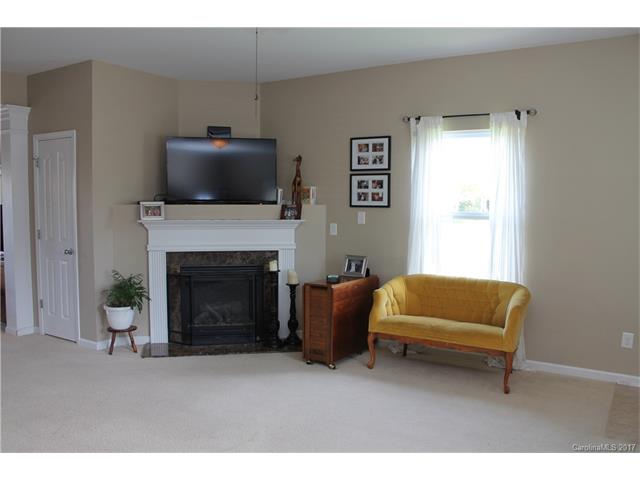 323 Holton Dr, Monroe, NC 28110 photo 4