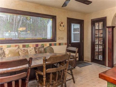 689 John Shehan Rd, Tryon, NC 28782 photo 9