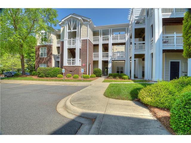 950 Jetton St #4, Davidson, NC 28036 photo 3