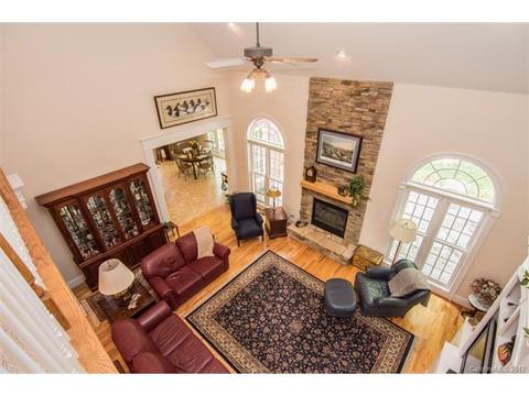 6618 Fox Ridge Cir, Davidson, NC 28036 photo 11