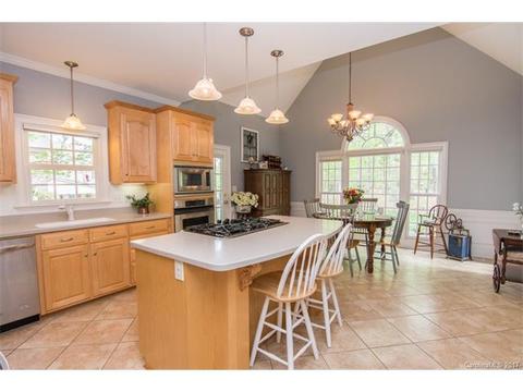 6618 Fox Ridge Cir, Davidson, NC 28036 photo 14