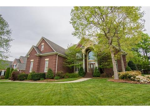 6618 Fox Ridge Cir, Davidson, NC 28036 photo 1