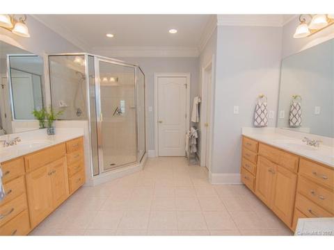 6618 Fox Ridge Cir, Davidson, NC 28036 photo 19