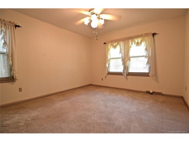 415 W Sunset Dr, Monroe, NC 28112 photo 11