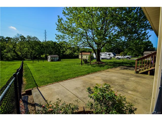 2121 Lancaster Ave, Monroe, NC 28112 photo 4