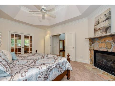 15304 E Rock Ct, Davidson, NC 28036 photo 9
