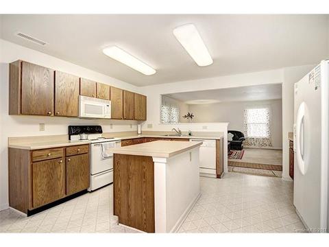 721 Sinclair Dr, Monroe, NC 28112 photo 4