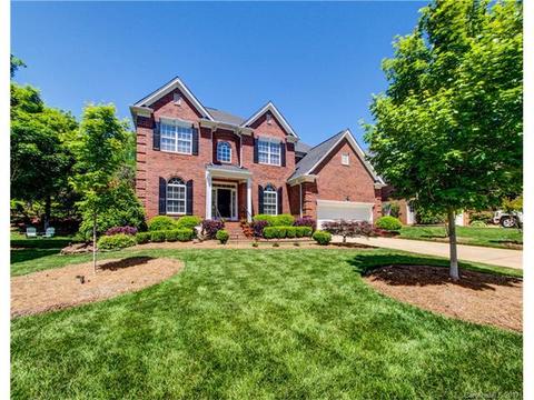 18744 Dembridge Dr, Davidson, NC 28036 photo 1
