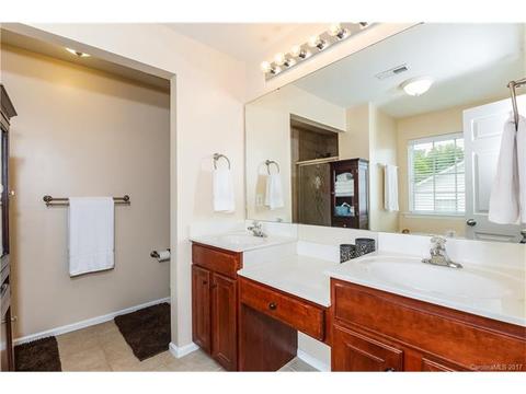 15528 Crossing Gate Dr, Cornelius, NC 28031 photo 13