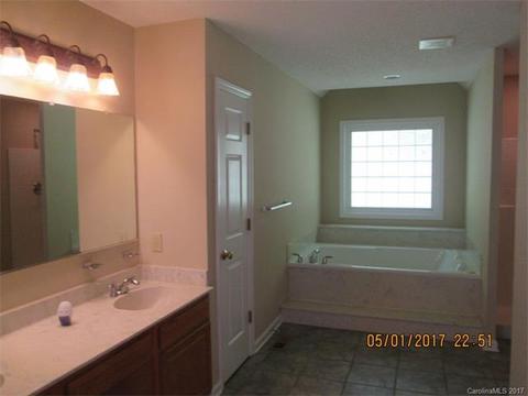417 17th St, Spencer, NC 28159 photo 9