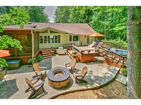 8476 Timberlake Ln, Terrell, NC 28682 photo 5
