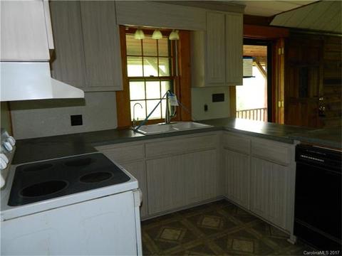 1111 Mccurdy Rd, Hiddenite, NC 28636 photo 3