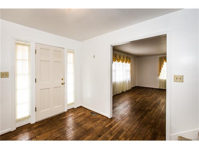 1102 Crestfield Dr, Lancaster, SC 29720 photo 3