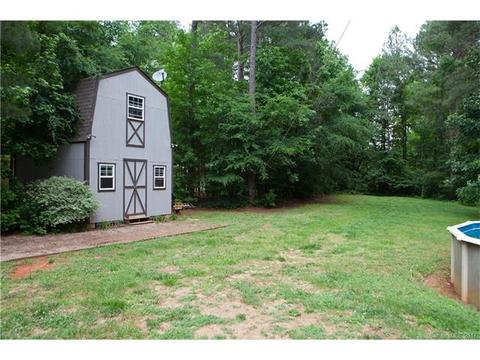 1403 Forest Ridge Dr, Stanley, NC 28164 photo 22