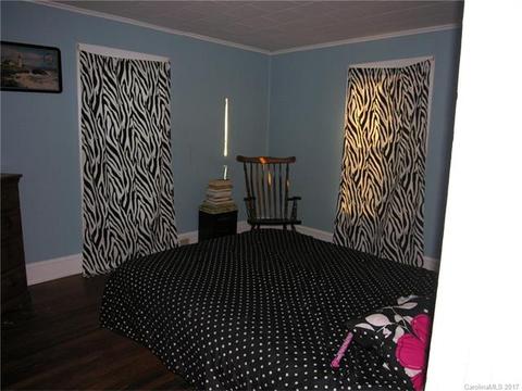 1404 E 11th St, Kannapolis, NC 28083 photo 9